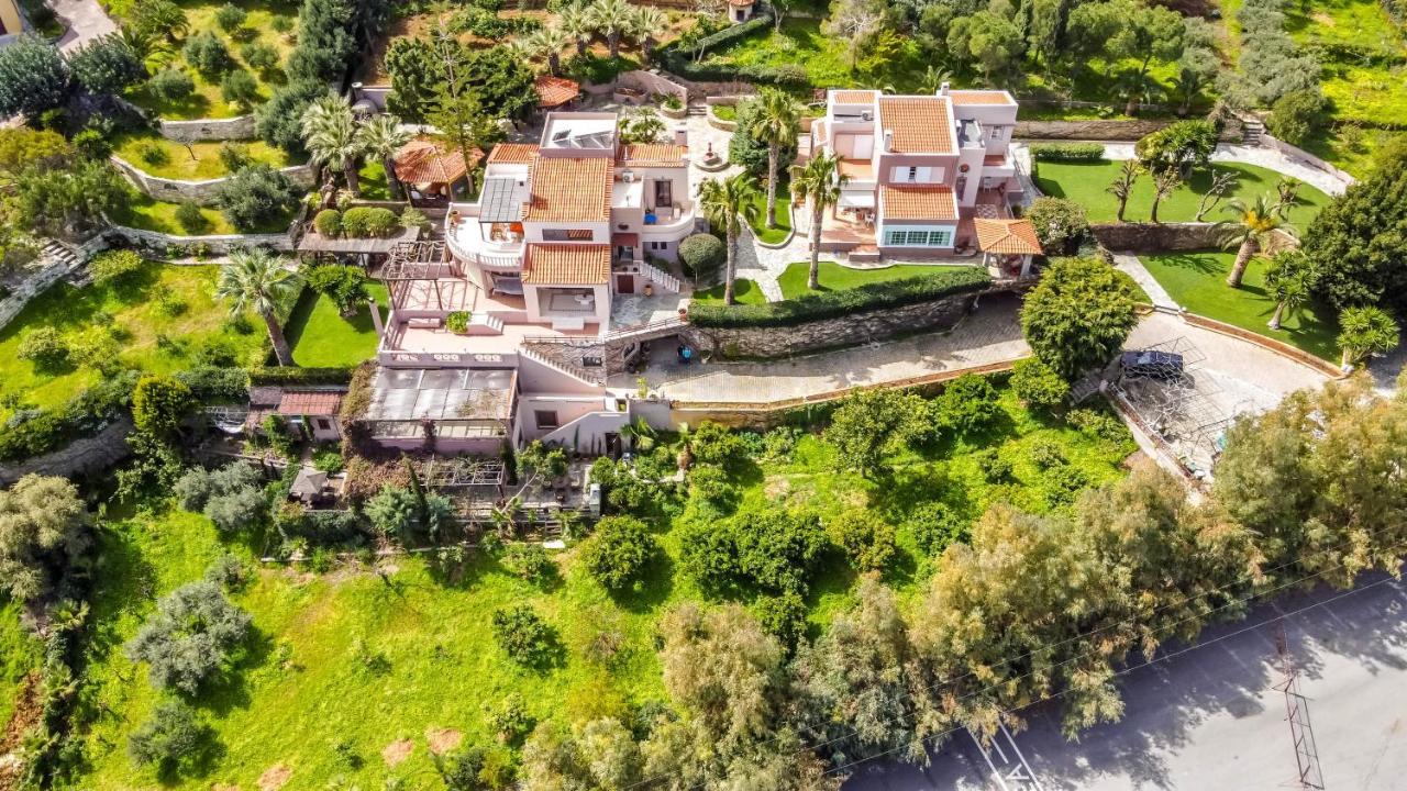 Modern Villas With Gardens And Stunning Views Ligaria  Luaran gambar