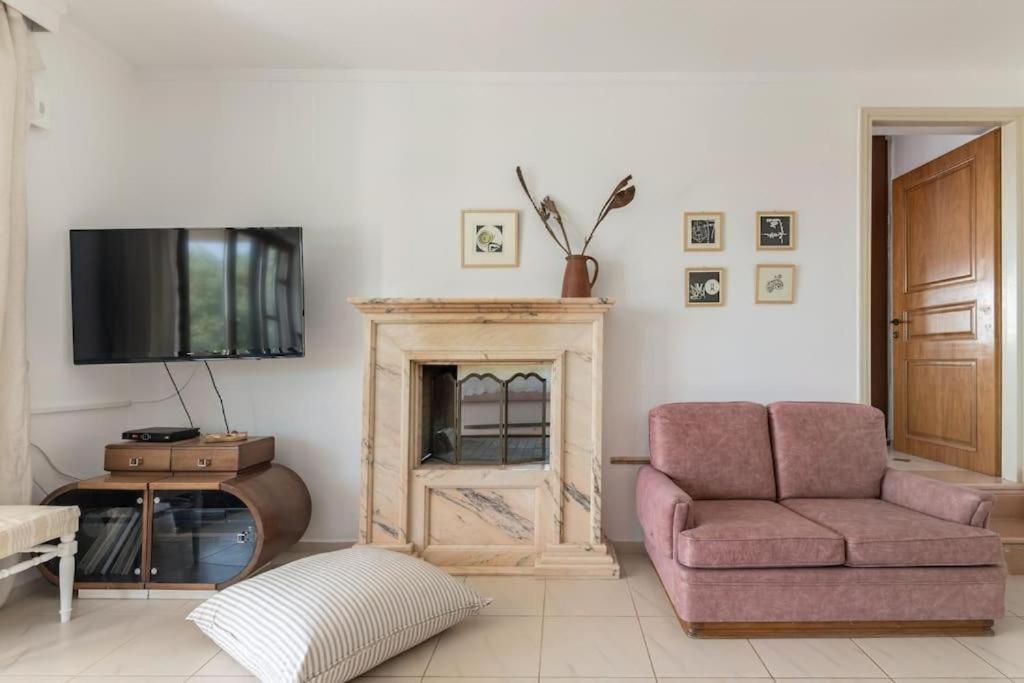 Modern Villas With Gardens And Stunning Views Ligaria  Luaran gambar