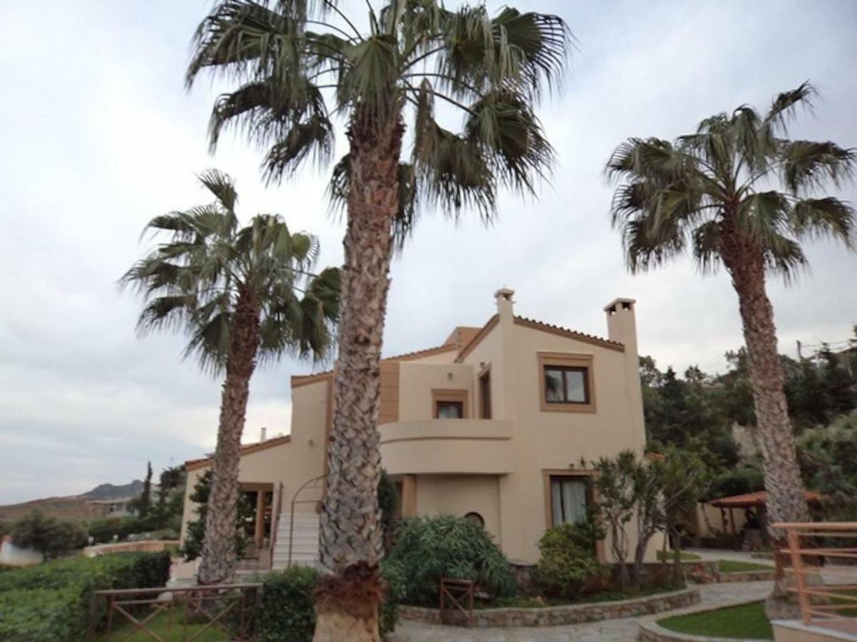 Modern Villas With Gardens And Stunning Views Ligaria  Luaran gambar
