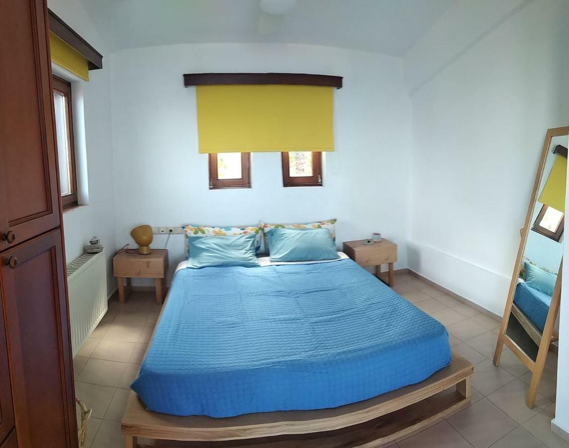 Modern Villas With Gardens And Stunning Views Ligaria  Luaran gambar