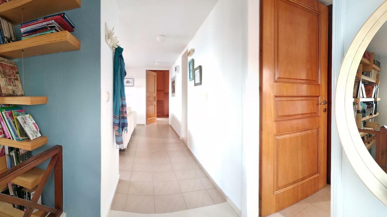 Modern Villas With Gardens And Stunning Views Ligaria  Luaran gambar